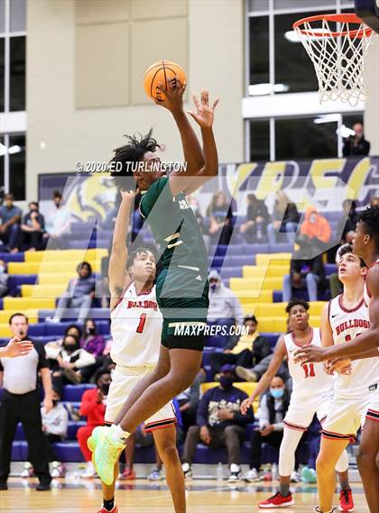Thumbnail 1 in North Gwinnett vs. Grayson (Tournament of Champions Holiday Classic) photogallery.