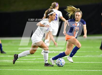Thumbnail 1 in Klein Cain vs Bridgeland (UIL 6A Bi-District Playoff) photogallery.