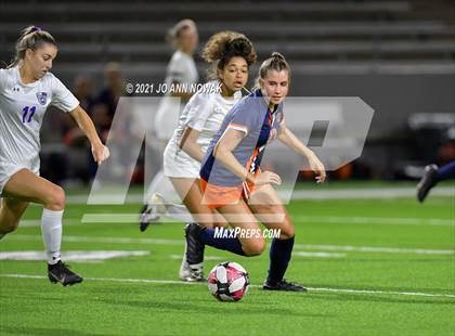 Thumbnail 1 in Klein Cain vs Bridgeland (UIL 6A Bi-District Playoff) photogallery.