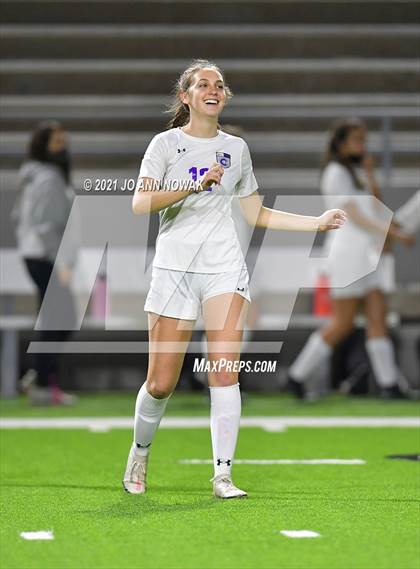 Thumbnail 2 in Klein Cain vs Bridgeland (UIL 6A Bi-District Playoff) photogallery.