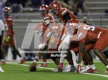 Thumbnail 2 in College Park @ Cypress Lakes (UIL Football 6A D2 Area) photogallery.