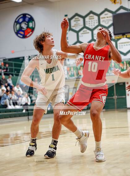 Thumbnail 2 in Chaney @ Medina photogallery.