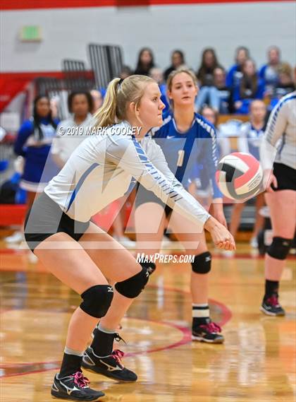 Thumbnail 2 in Wortham vs Chilton (UIL 2A Bi-District) photogallery.