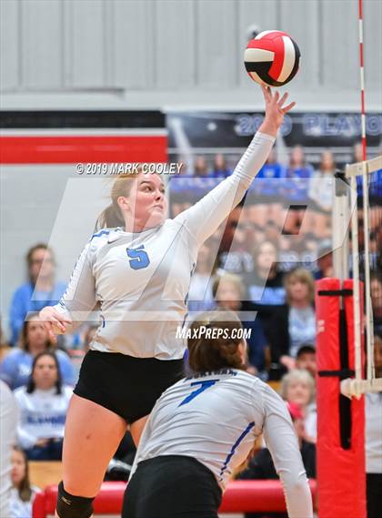 Thumbnail 2 in Wortham vs Chilton (UIL 2A Bi-District) photogallery.