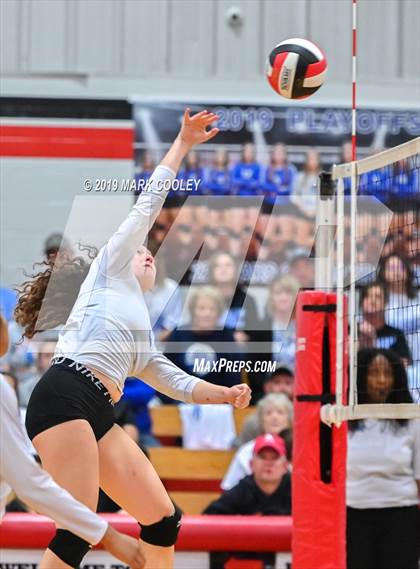 Thumbnail 3 in Wortham vs Chilton (UIL 2A Bi-District) photogallery.