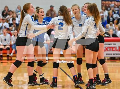 Thumbnail 3 in Wortham vs Chilton (UIL 2A Bi-District) photogallery.