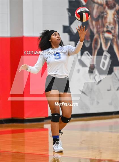 Thumbnail 1 in Wortham vs Chilton (UIL 2A Bi-District) photogallery.