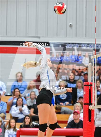 Thumbnail 1 in Wortham vs Chilton (UIL 2A Bi-District) photogallery.