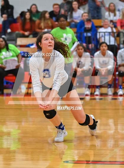 Thumbnail 2 in Wortham vs Chilton (UIL 2A Bi-District) photogallery.