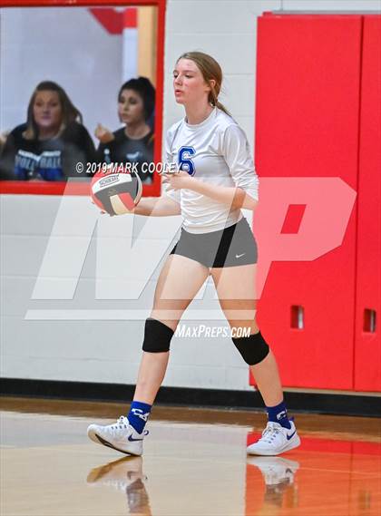 Thumbnail 3 in Wortham vs Chilton (UIL 2A Bi-District) photogallery.