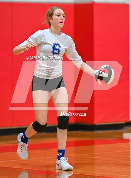 Thumbnail 3 in Wortham vs Chilton (UIL 2A Bi-District) photogallery.