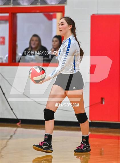 Thumbnail 2 in Wortham vs Chilton (UIL 2A Bi-District) photogallery.