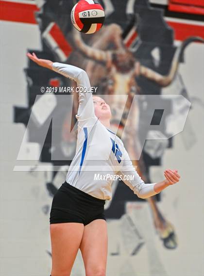 Thumbnail 1 in Wortham vs Chilton (UIL 2A Bi-District) photogallery.