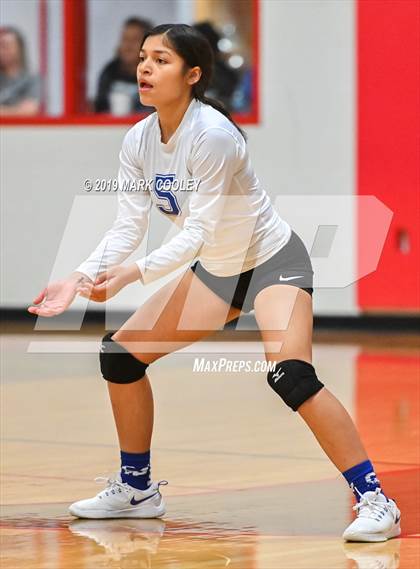 Thumbnail 1 in Wortham vs Chilton (UIL 2A Bi-District) photogallery.