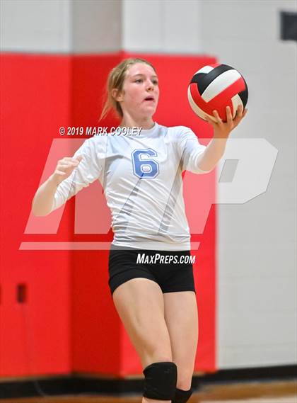 Thumbnail 1 in Wortham vs Chilton (UIL 2A Bi-District) photogallery.