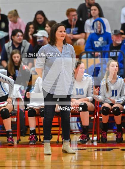 Thumbnail 3 in Wortham vs Chilton (UIL 2A Bi-District) photogallery.
