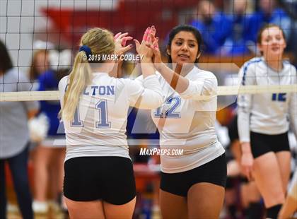 Thumbnail 3 in Wortham vs Chilton (UIL 2A Bi-District) photogallery.