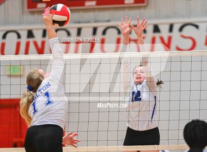 Thumbnail 1 in Wortham vs Chilton (UIL 2A Bi-District) photogallery.