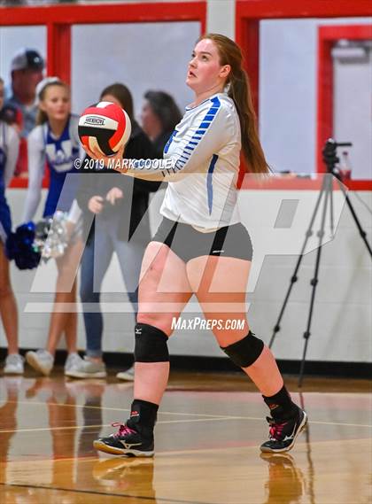 Thumbnail 2 in Wortham vs Chilton (UIL 2A Bi-District) photogallery.