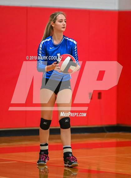 Thumbnail 2 in Wortham vs Chilton (UIL 2A Bi-District) photogallery.