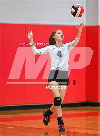 Thumbnail 2 in Wortham vs Chilton (UIL 2A Bi-District) photogallery.