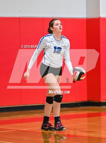 Thumbnail 3 in Wortham vs Chilton (UIL 2A Bi-District) photogallery.