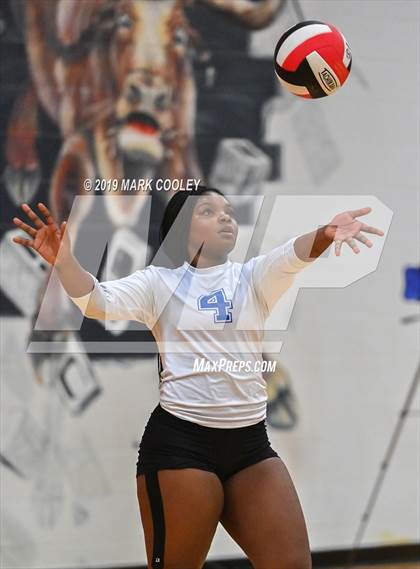 Thumbnail 3 in Wortham vs Chilton (UIL 2A Bi-District) photogallery.