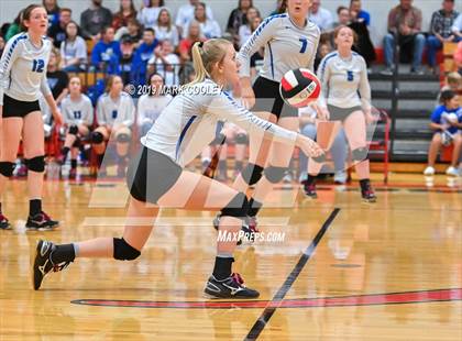 Thumbnail 2 in Wortham vs Chilton (UIL 2A Bi-District) photogallery.