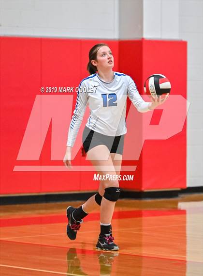 Thumbnail 2 in Wortham vs Chilton (UIL 2A Bi-District) photogallery.