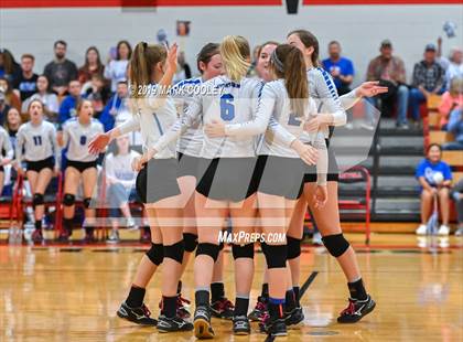 Thumbnail 1 in Wortham vs Chilton (UIL 2A Bi-District) photogallery.