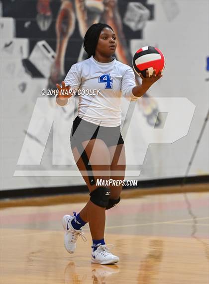 Thumbnail 1 in Wortham vs Chilton (UIL 2A Bi-District) photogallery.