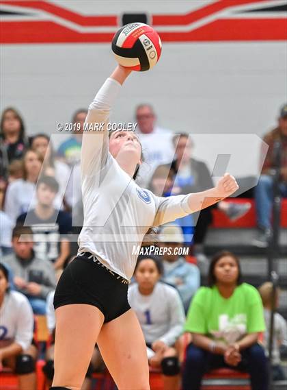 Thumbnail 3 in Wortham vs Chilton (UIL 2A Bi-District) photogallery.
