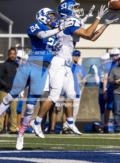 Thumbnail 2 in Highlands @ Covington Catholic photogallery.