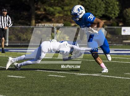 Thumbnail 3 in Highlands @ Covington Catholic photogallery.