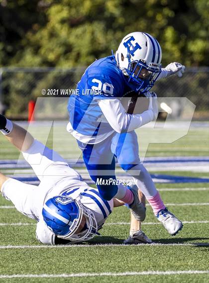 Thumbnail 3 in Highlands @ Covington Catholic photogallery.
