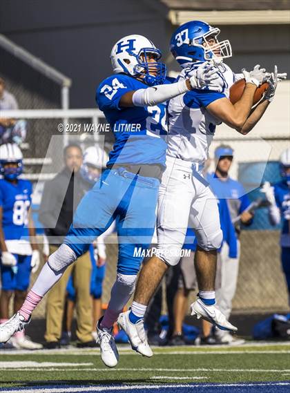 Thumbnail 3 in Highlands @ Covington Catholic photogallery.