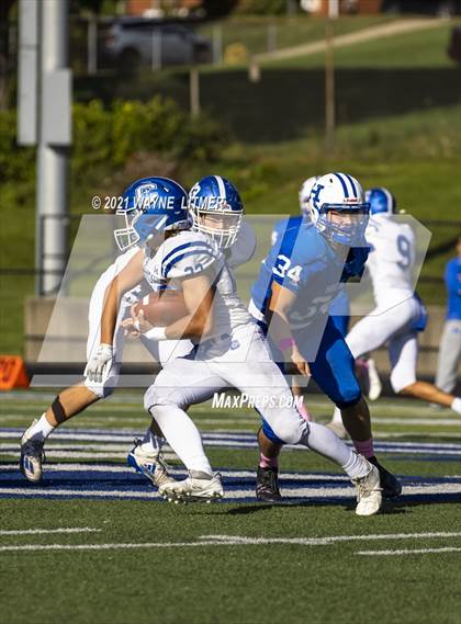 Thumbnail 2 in Highlands @ Covington Catholic photogallery.