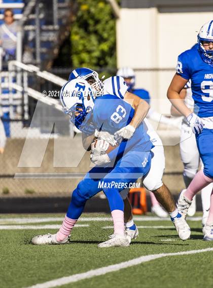 Thumbnail 1 in Highlands @ Covington Catholic photogallery.