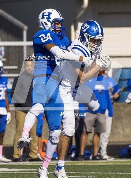 Thumbnail 2 in Highlands @ Covington Catholic photogallery.