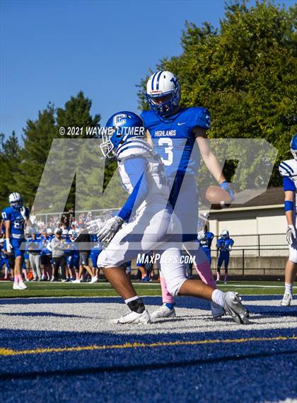 Thumbnail 2 in Highlands @ Covington Catholic photogallery.