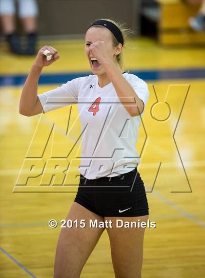 Thumbnail 1 in Lakewood vs. Rampart (CHSAA 5A Region 12 Playoff) photogallery.