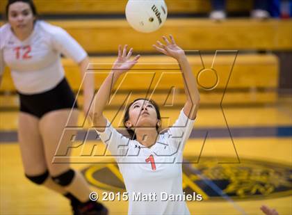 Thumbnail 2 in Lakewood vs. Rampart (CHSAA 5A Region 12 Playoff) photogallery.