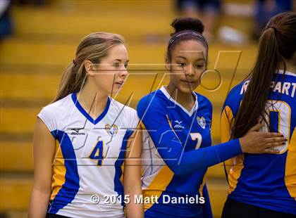 Thumbnail 1 in Lakewood vs. Rampart (CHSAA 5A Region 12 Playoff) photogallery.