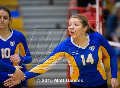 Thumbnail 2 in Lakewood vs. Rampart (CHSAA 5A Region 12 Playoff) photogallery.