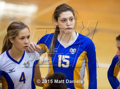 Thumbnail 1 in Lakewood vs. Rampart (CHSAA 5A Region 12 Playoff) photogallery.