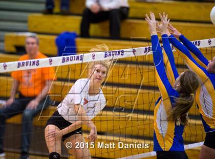 Thumbnail 1 in Lakewood vs. Rampart (CHSAA 5A Region 12 Playoff) photogallery.
