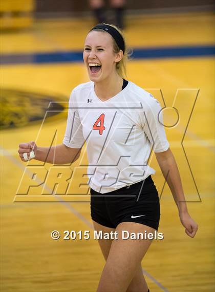 Thumbnail 2 in Lakewood vs. Rampart (CHSAA 5A Region 12 Playoff) photogallery.