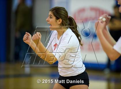 Thumbnail 3 in Lakewood vs. Rampart (CHSAA 5A Region 12 Playoff) photogallery.