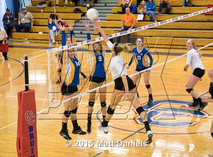 Thumbnail 2 in Lakewood vs. Rampart (CHSAA 5A Region 12 Playoff) photogallery.