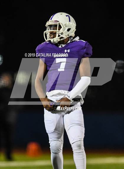 Thumbnail 2 in Shenendehowa vs. New Rochelle (NYSPHSAA Class AA Semifinal) photogallery.